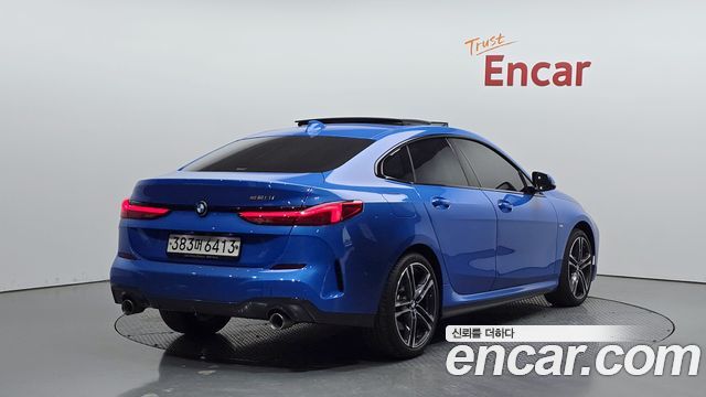 BMW 220I 그란쿠페 2022 측면