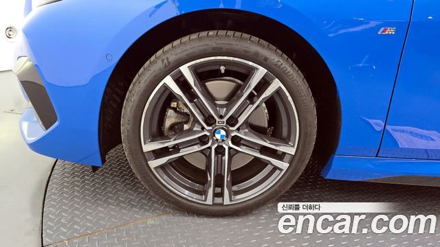 BMW 220I 그란쿠페 2022 엔진룸